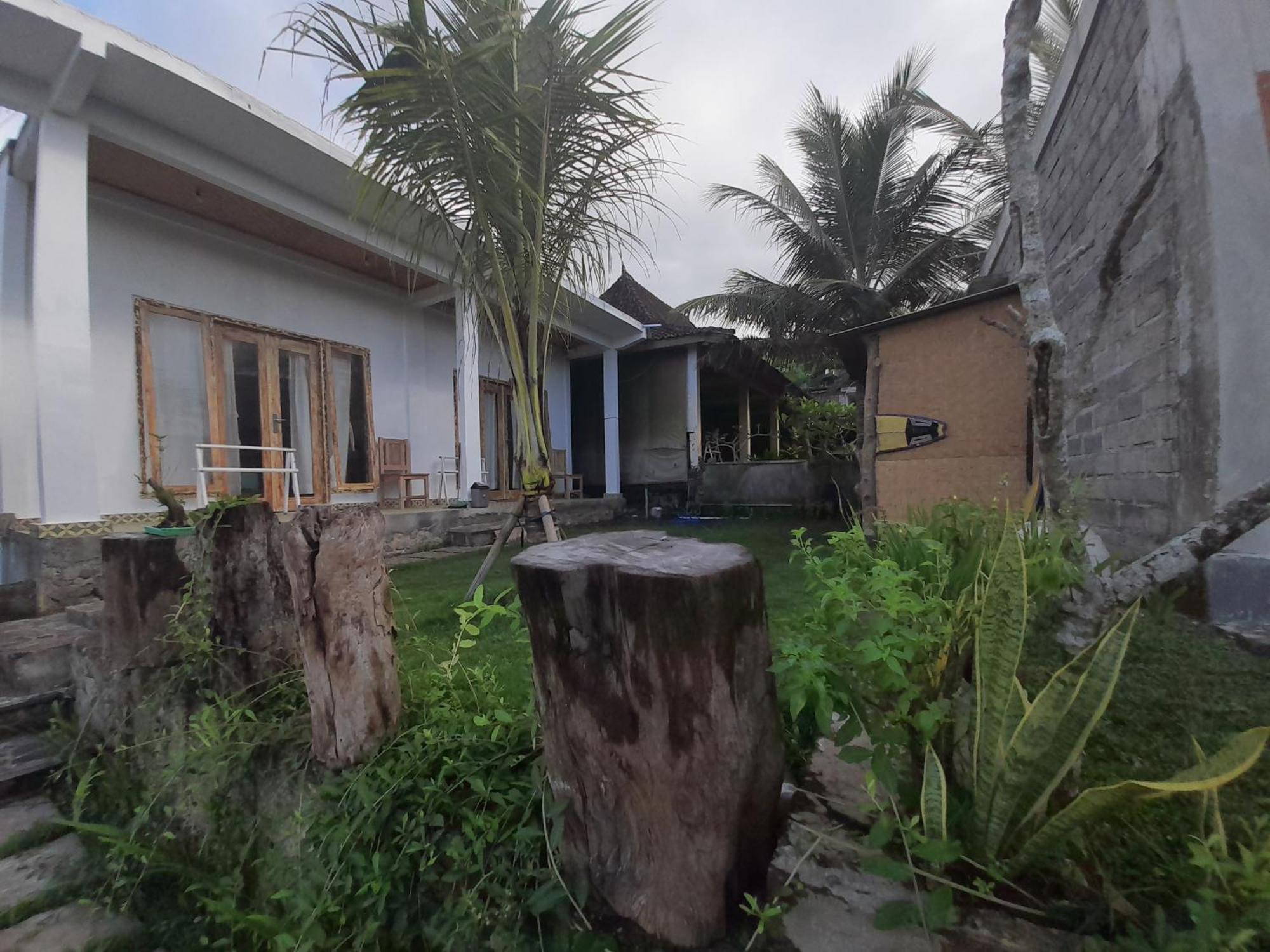 The Nyamo Surf & Stay Pulukan Phòng bức ảnh