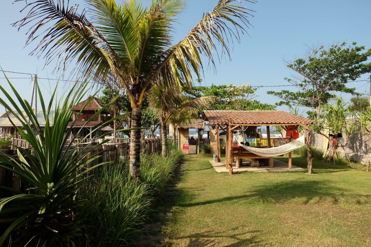 The Nyamo Surf & Stay Pulukan Ngoại thất bức ảnh